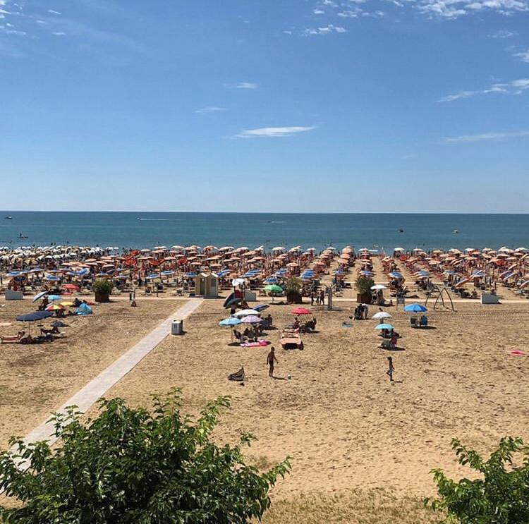 Hotel Karibe Μπιμπιόνε Εξωτερικό φωτογραφία